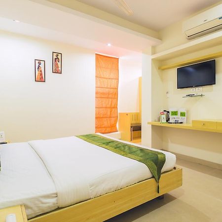 Hotel Oriva Vinflora Residency - Nr Lv Prasad Hospital, Banjara Hills Hajdarabad Zewnętrze zdjęcie